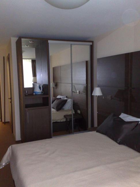 Hotel Mirniy Resort Odessa Extérieur photo