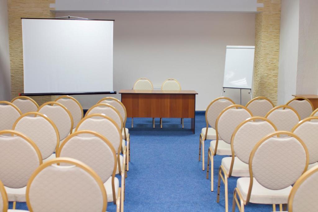 Hotel Mirniy Resort Odessa Extérieur photo
